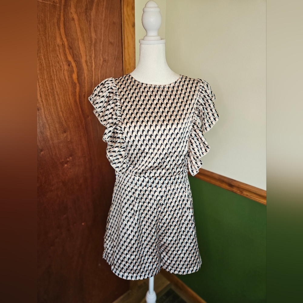 Elegant Black, White, Pink Ruffled Romper Size 8